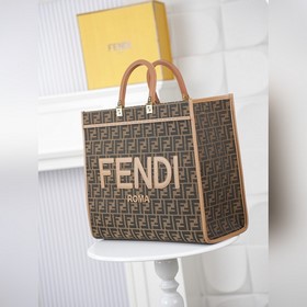 Сумка FÉŃĎI TOTE большого размера —