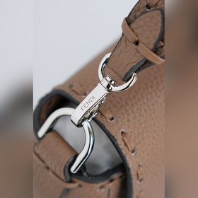 Модель 0054 — новый член семейства баг