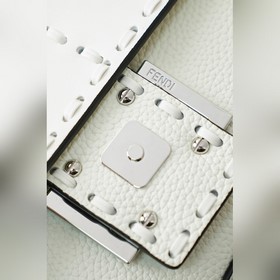 Модель 0055 — новый представитель лине