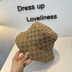 Новинки на официальном сайте GUCCI： ры