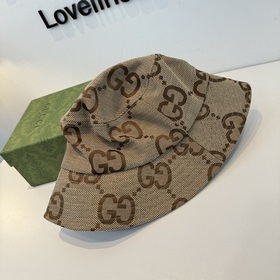 Новинки на официальном сайте GUCCI： ры