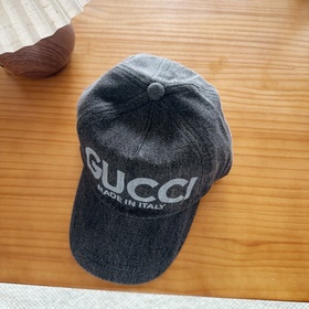 Новая бейсболка из коллекции GUCCI — л