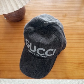 Новая бейсболка из коллекции GUCCI — л