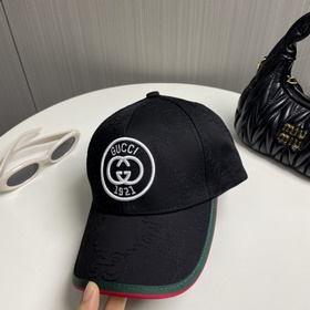 Новая бейсболка Gucci из оригинальной 