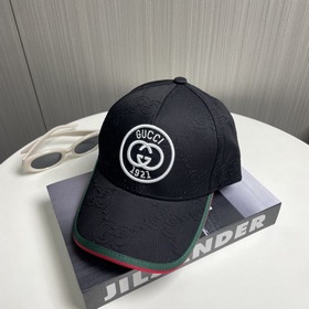Новая бейсболка Gucci из оригинальной 