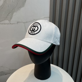 Новая бейсболка Gucci из оригинальной