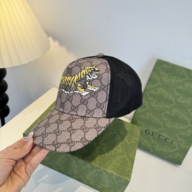 Бейсболка GUCCI — новинка на официальн