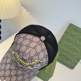 Бейсболка GUCCI — новинка на официальн