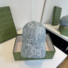 Бейсболка GUCCI — новинка на официальн