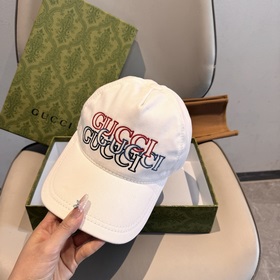 Новая бейсболка из коллекции GUCCI, из