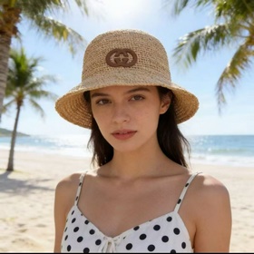 Новая летняя коллекция Gucci： шляпы и