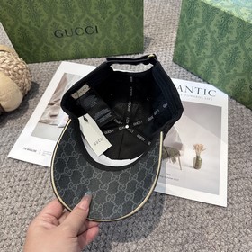 Бейсболка GUCCI 2026 года с новым узор