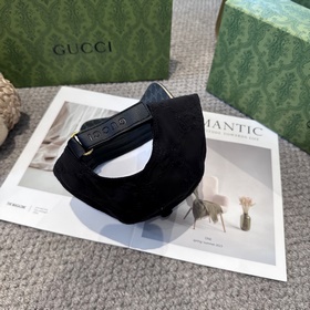 Бейсболка GUCCI 2026 года с новым узор