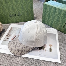 Бейсболка GUCCI 2026 года с новым узор