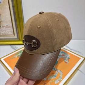 [GUCCI] Бейсболка из замши натурально
