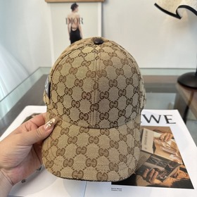 Бейсболка GUCCI 2026 года — новая моде