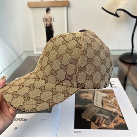 Бейсболка GUCCI 2026 года — новая моде