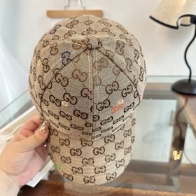 Бейсболка GUCCI 2026 года — новая моде
