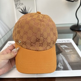 Бейсболка GUCCI 2026 года — новая моде