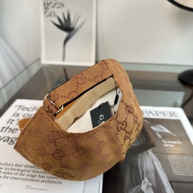 Бейсболка GUCCI 2026 года — новая моде