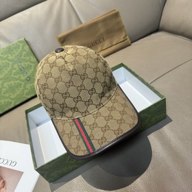Классическая бейсболка Gucci (Гуччи) и