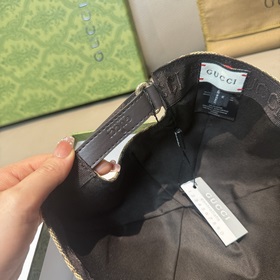 Классическая бейсболка Gucci (Гуччи) и