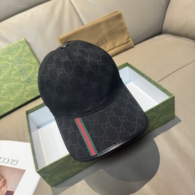 Классическая бейсболка Gucci (Гуччи) и