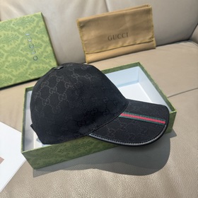 Классическая бейсболка Gucci (Гуччи) и
