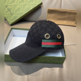 Классическая бейсболка Gucci (Гуччи) и