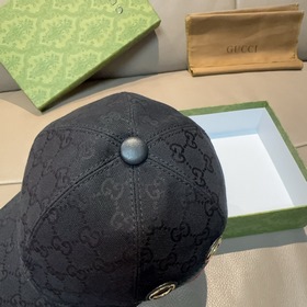 Классическая бейсболка Gucci (Гуччи) и
