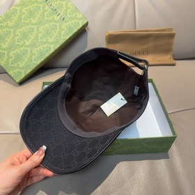 Классическая бейсболка Gucci (Гуччи) и