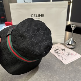 Классическая рыбацкая кепка Gucci с уз