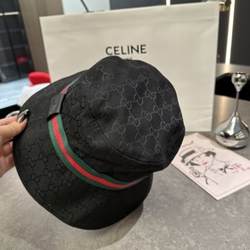 Классическая рыбацкая кепка Gucci с уз
