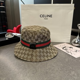 Классическая рыбацкая кепка Gucci с уз