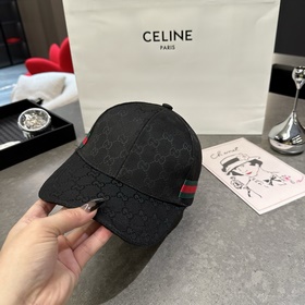 Классическая бейсболка Gucci с тканевы