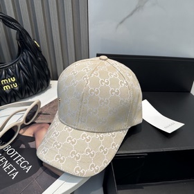 Классическая бейсболка Gucci (Гуччи) —