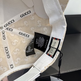 Классическая бейсболка Gucci (Гуччи) —