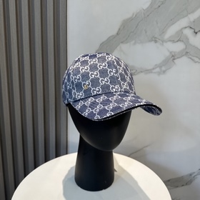 Классическая бейсболка Gucci (Гуччи) —