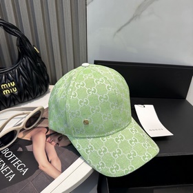 Классическая бейсболка Gucci (Гуччи) —