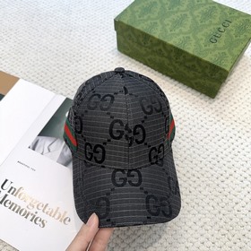 Классическая бейсболка Gucci (Гуччи) —