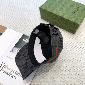 Классическая бейсболка Gucci (Гуччи) —