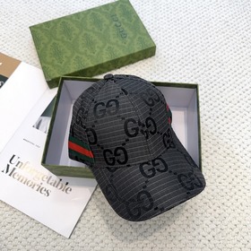 Классическая бейсболка Gucci (Гуччи) —