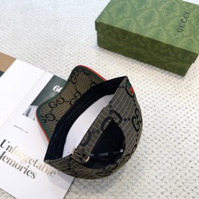 Классическая бейсболка Gucci (Гуччи) —