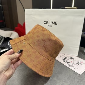 Классическая рыбацкая кепка Gucci с уз