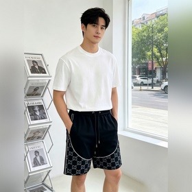 Gucci — новые шорты в стиле кэжуал, на