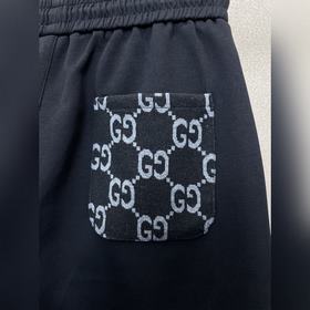 Gucci — новые шорты в стиле кэжуал, на