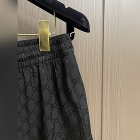 Спортивные шорты Gucci с карманами на 
