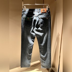 Gucci： новые мужские джинсы весна-лето