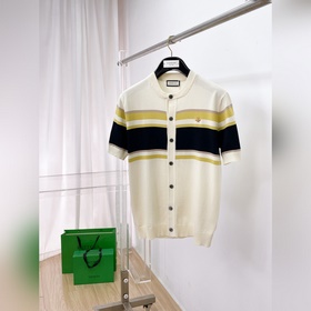 GUCCI — новая модель трикотажной рубаш