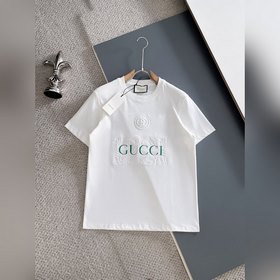 Gucci 26： премьера новой коллекции вес